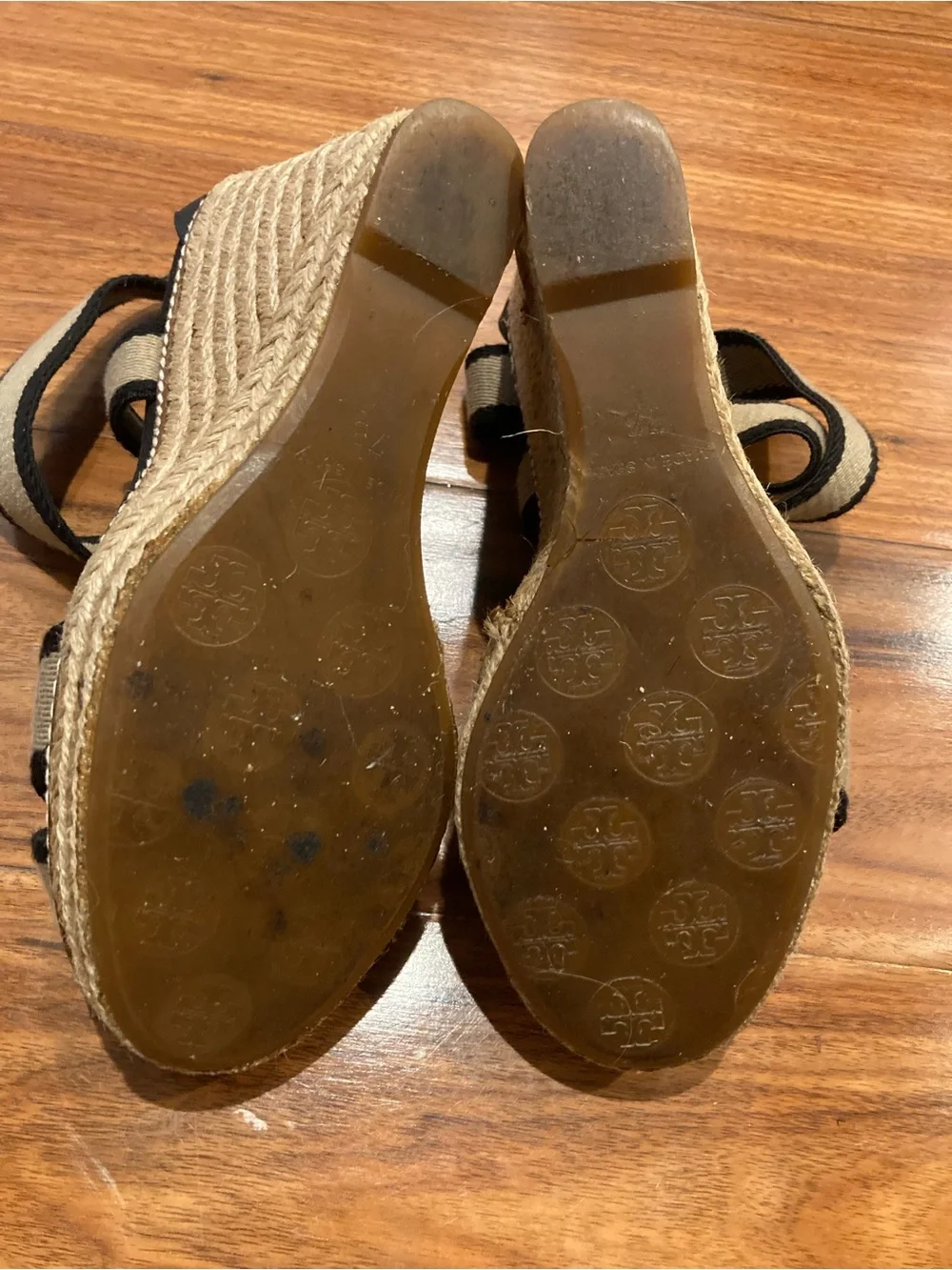 TORY BURCH  Black & Cream Contrast Elastic Espadrille Wedges Women's 7B